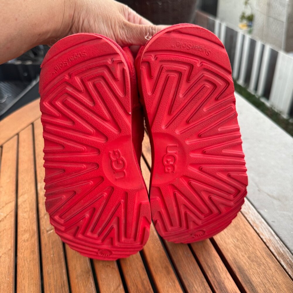 UGG Kids Suede & Sheepskin Booties Size 1 - Picture 5 of 6